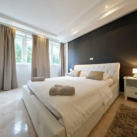 Apartment Urban